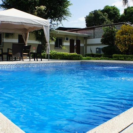 Urdesa Suites Hotel Guayaquil Buitenkant foto