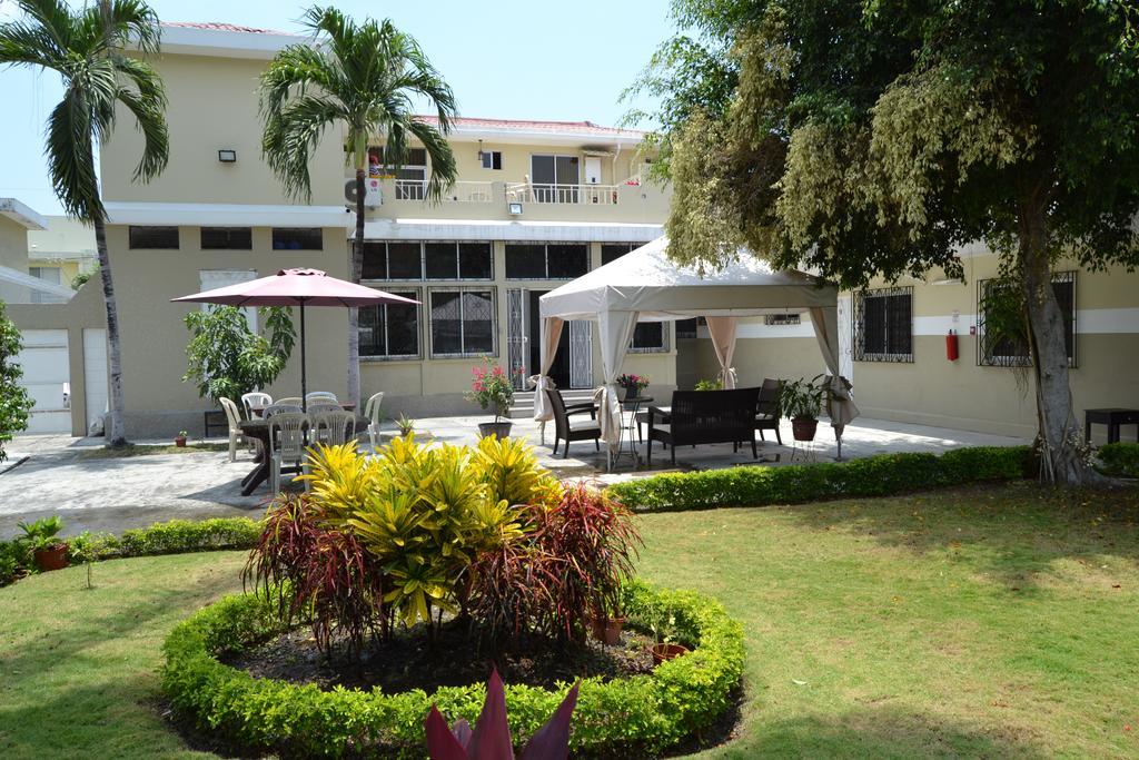 Urdesa Suites Hotel Guayaquil Buitenkant foto
