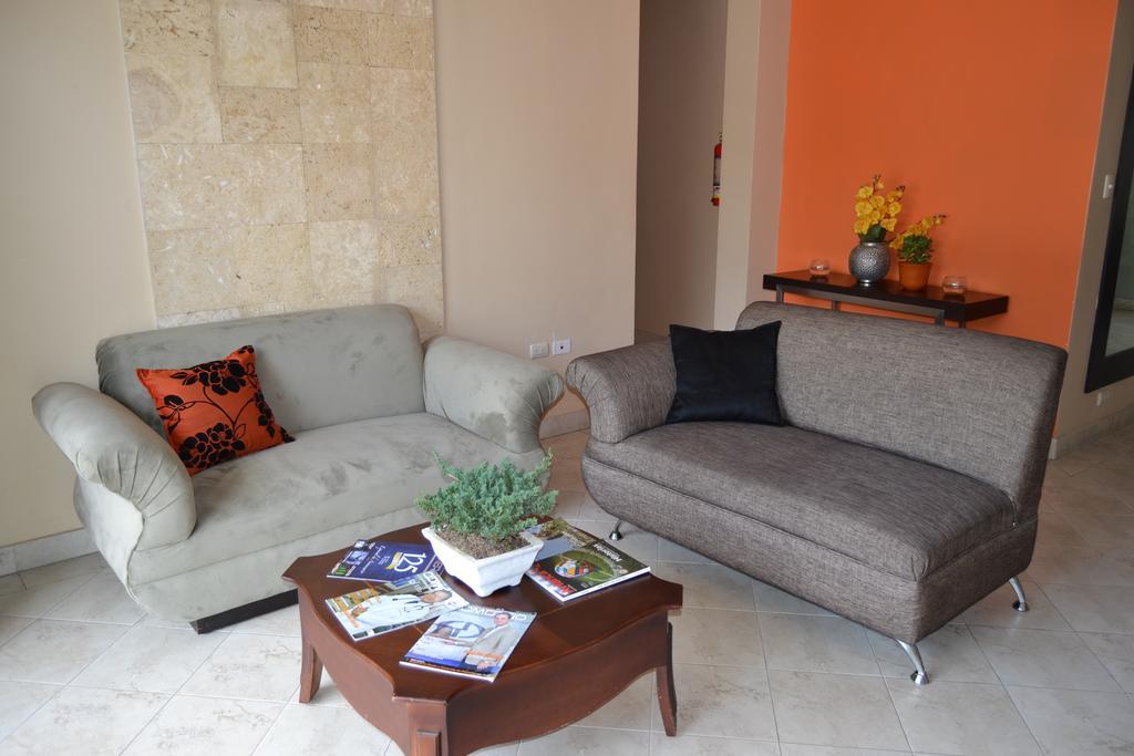 Urdesa Suites Hotel Guayaquil Buitenkant foto