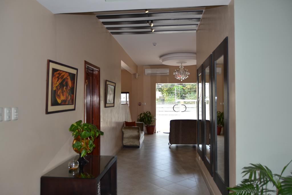 Urdesa Suites Hotel Guayaquil Buitenkant foto