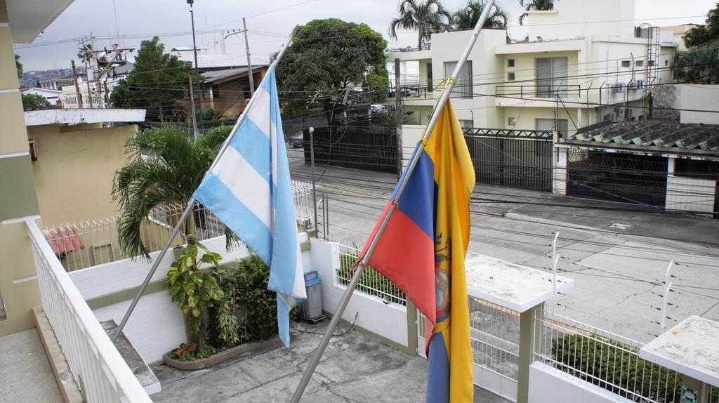 Urdesa Suites Hotel Guayaquil Buitenkant foto