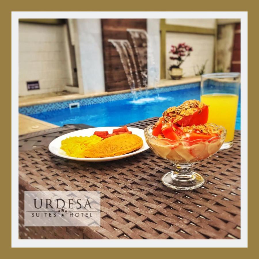Urdesa Suites Hotel Guayaquil Buitenkant foto